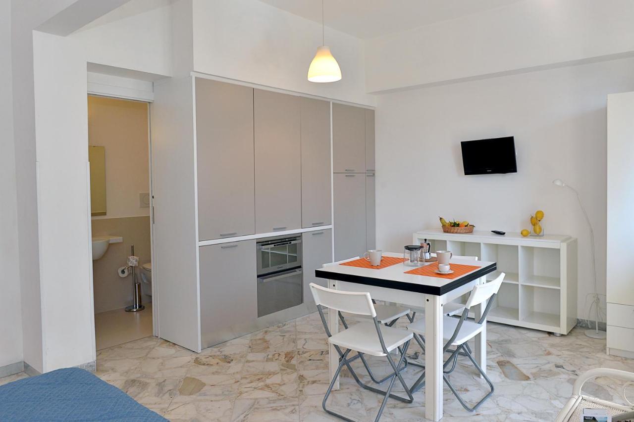Tizi Apartments Corso Reginna Maiori Eksteriør billede